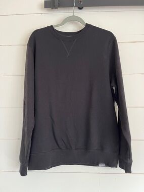 Eddie Bauer Black Crewneck Sweatshirt